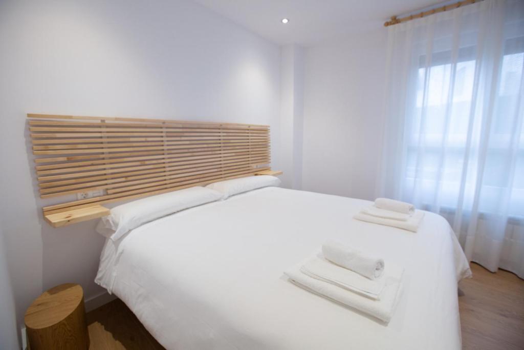 Apartamentos Tiu Enrique 4 Piso Onís Εξωτερικό φωτογραφία